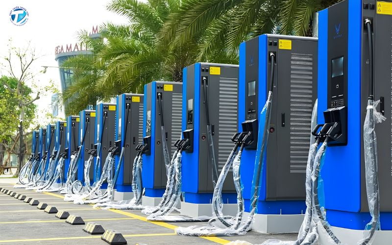 Các trạm sạc pin xe điện VinFast được bố trí tại nhiều tỉnh thành và khu vực trọng điểm